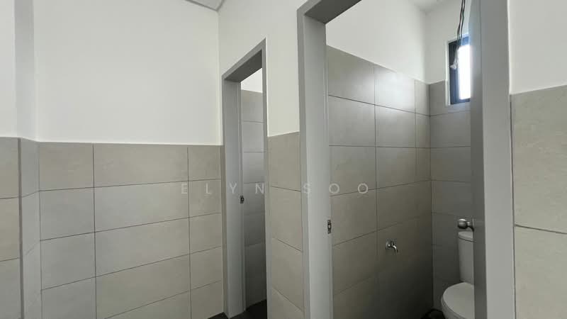 Kedai untuk Disewa di Bandar Tropicana Aman (Telok Panglima Garang) - Elyn Soo - Bathroom - PropertyGuru.com.my