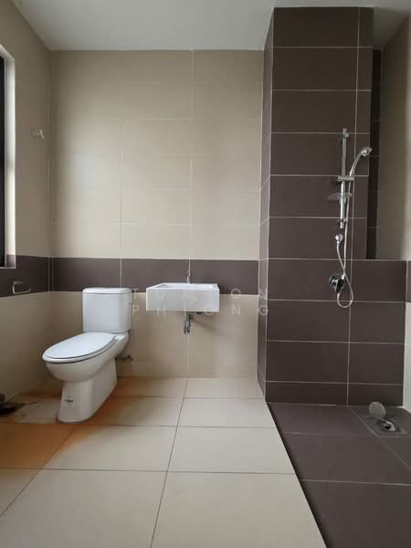 Cluster House for Sale in Horizon Hills (Iskandar Puteri (Nusajaya)) - Tuxton Phiong - Bathroom - PropertyGuru.com.my