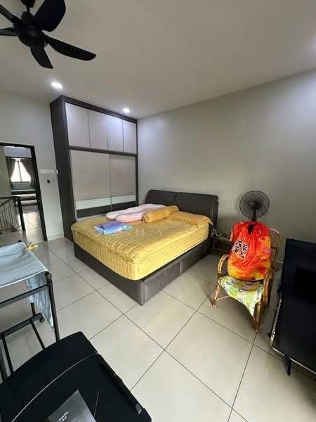 2-storey Terraced House for Sale in Taman Seri Austin (Tebrau) - Tommy Tai - Bedroom - PropertyGuru.com.my