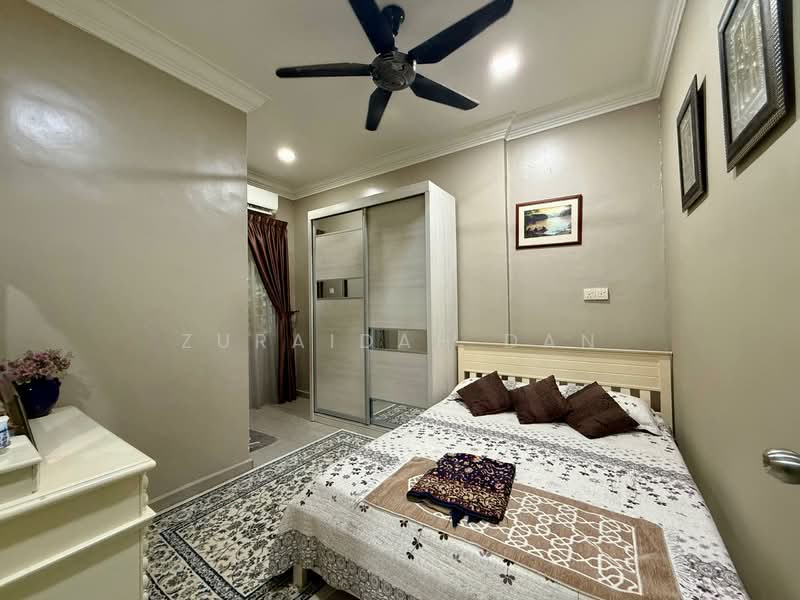 Semi-Detached House for Sale in Saujana Impian (Kajang) - Zuraidah Dan - Bedroom - PropertyGuru.com.my