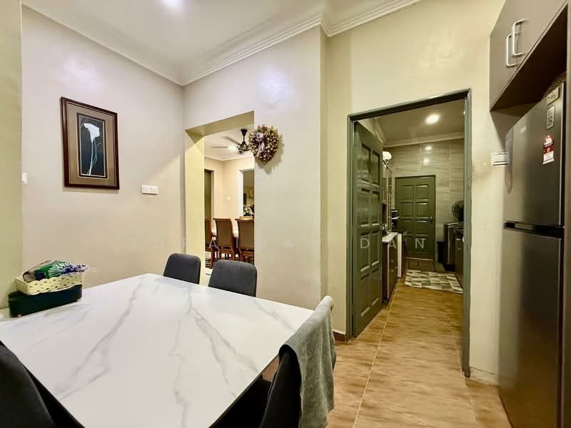 Semi-Detached House for Sale in Saujana Impian (Kajang) - Zuraidah Dan - Kitchen - PropertyGuru.com.my