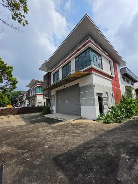 Semi-D Factory for Rent in Taman Teknologi Cheng (Cheng) - Camie Goh - Exterior - PropertyGuru.com.my