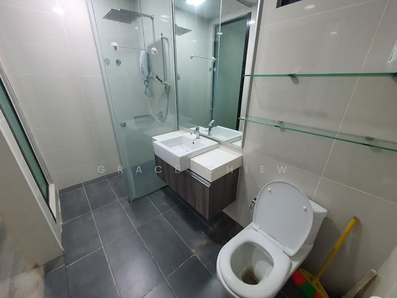 Servis Apartment untuk Disewa di Southkey Mosaic - Grace Chiew - Bathroom - PropertyGuru.com.my
