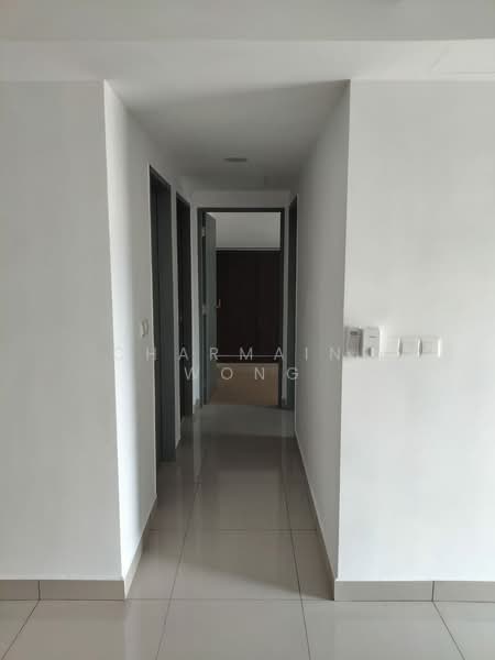 Servis Apartment untuk Disewa di M Arisa - Charmaine Wong - Corridor - PropertyGuru.com.my