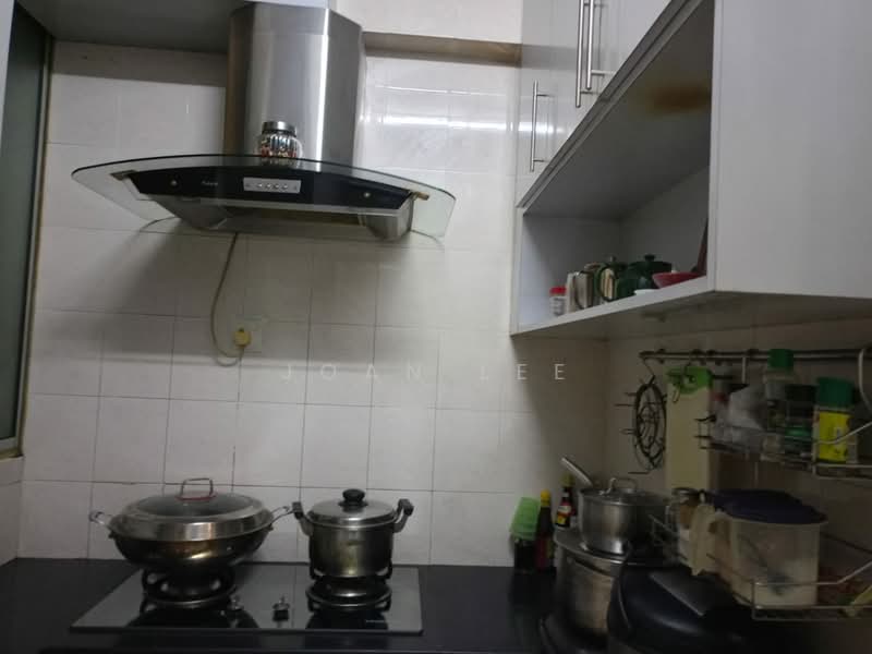 Servis Apartment untuk Dijual di D'Alamanda - Joan Lee - Kitchen - PropertyGuru.com.my