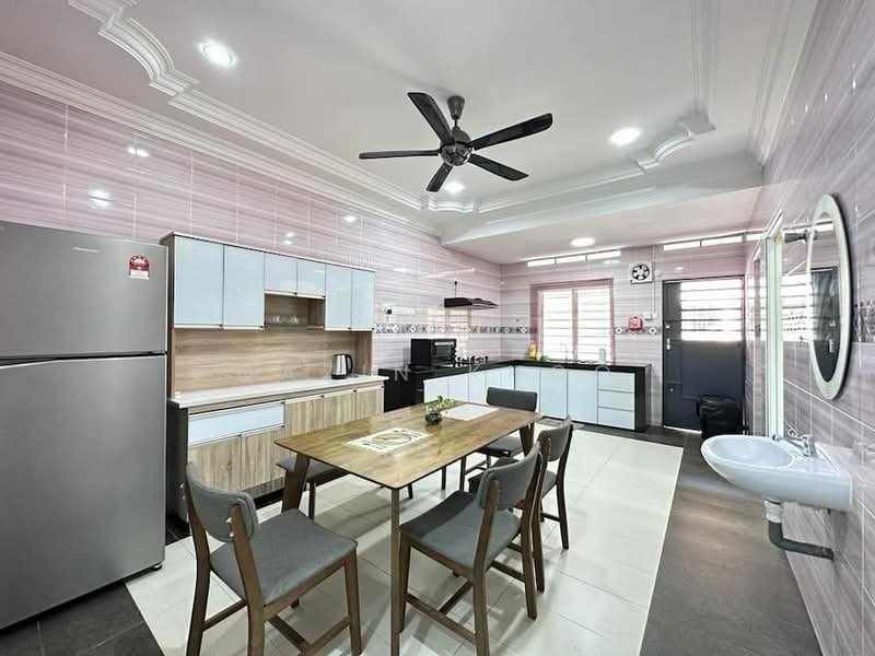 Semi-Detached House for Rent in New Pasir Puteh (Ipoh) - Qazin Khoo - Kitchen - PropertyGuru.com.my