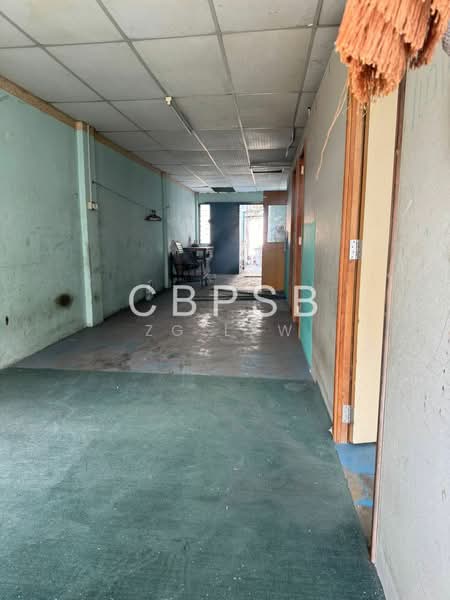 Shop / Office for Sale in Kampung Pegawai (Batu Pahat) - ZG Law - PropertyGuru.com.my