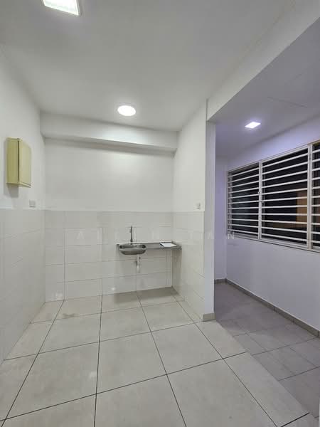 Kondominium untuk Disewa di Zenith Residences - Allen Tan - Kitchen - PropertyGuru.com.my