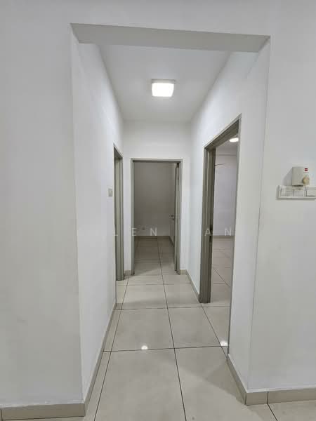 Kondominium untuk Disewa di Zenith Residences - Allen Tan - Corridor - PropertyGuru.com.my