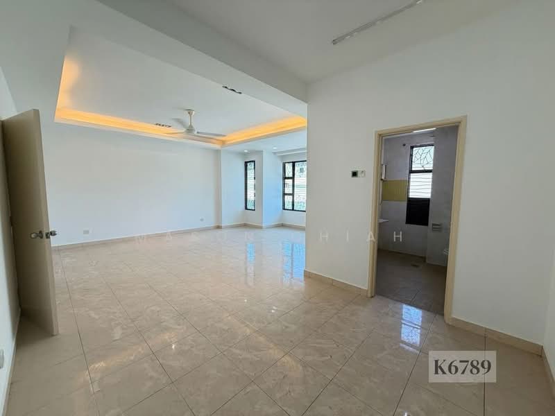 2-storey Terraced House for Sale in Bandar Bukit Tinggi 2 (Klang) - Mason Chiah - Living Room - PropertyGuru.com.my