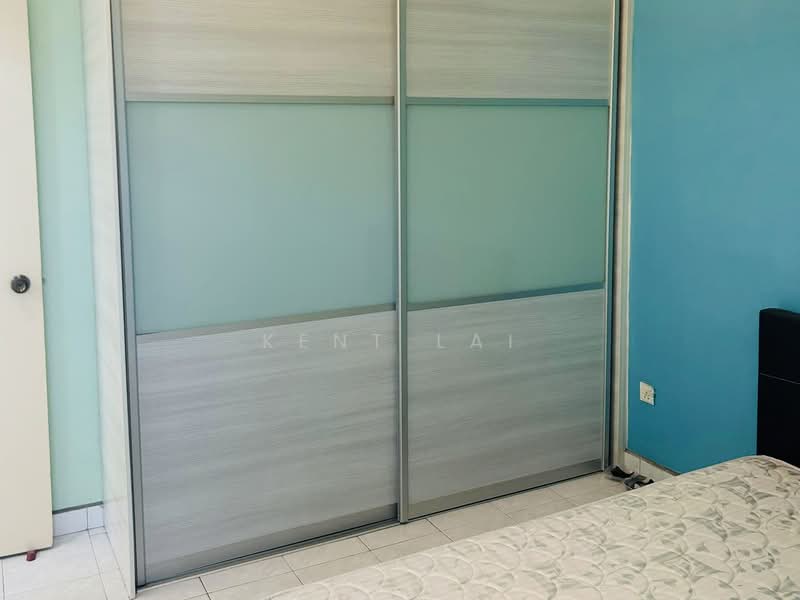 Pangsapuri untuk Dijual di Relau Vista Apartment - Kent Lai - Bedroom - PropertyGuru.com.my