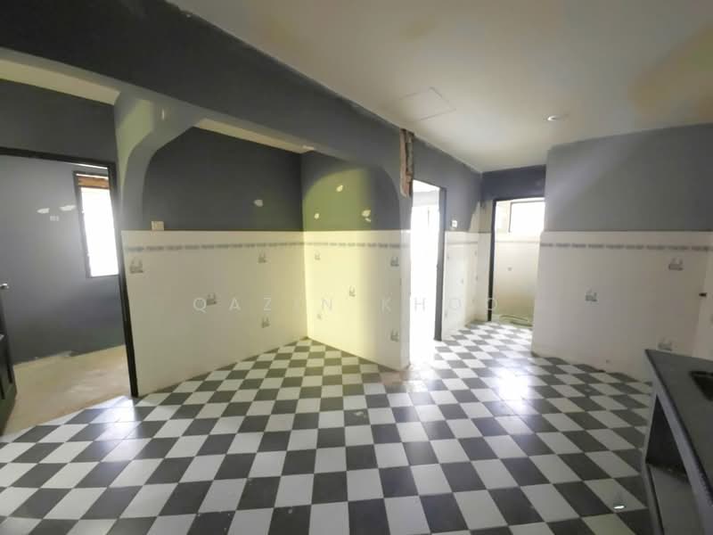 1-storey Terraced House for Rent in Gunung Rapat (Ipoh) - Qazin Khoo - Kitchen - PropertyGuru.com.my