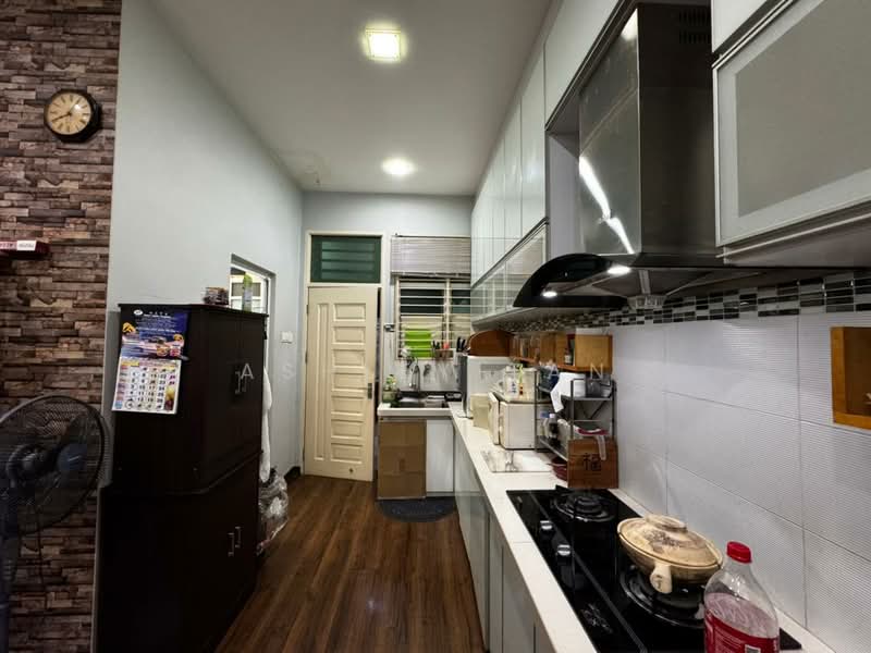 Semi-Detached House for Sale in Taman Seri Cendana (Juru) - Ashley Tan - Kitchen - PropertyGuru.com.my