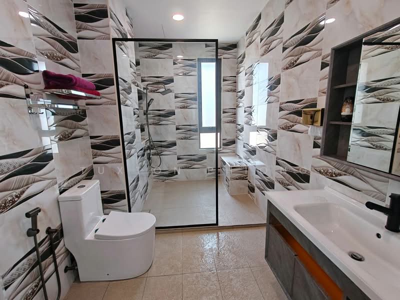 Terraced House for Sale in Iskandar Puteri (Nusajaya) (Johor) - Tuxton Phiong - Bathroom - PropertyGuru.com.my