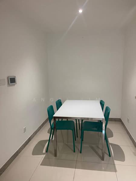 Service Residence for Rent at R&F Princess Cove Phase 1 - Angel Lim - Dining Room - PropertyGuru.com.my