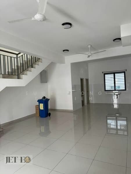 Rumah Teres 2 Tingkat untuk Dijual di Tanjong Duabelas (Selangor) - Eugene Ong Eu chieh - Interior - PropertyGuru.com.my