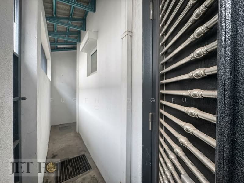 Rumah Teres 2 Tingkat untuk Dijual di Tanjong Duabelas (Selangor) - Eugene Ong Eu chieh - Exterior - PropertyGuru.com.my
