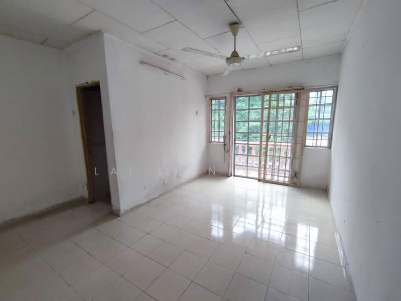 3-storey Terraced House for Sale in Taman Putri Jaya (Cheras) - Lai Lian Woo - PropertyGuru.com.my