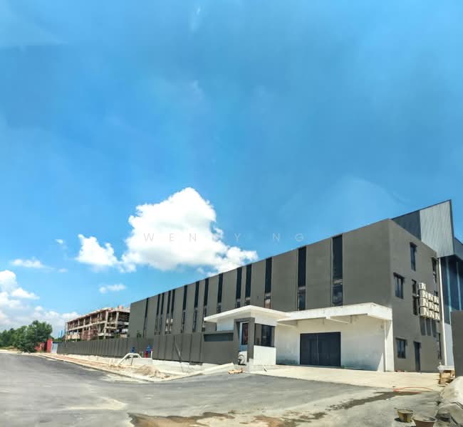 Semi-D Factory for Sale in Taman Industri Alam Jaya (Puncak Alam) - Wendy Ng - Exterior - PropertyGuru.com.my