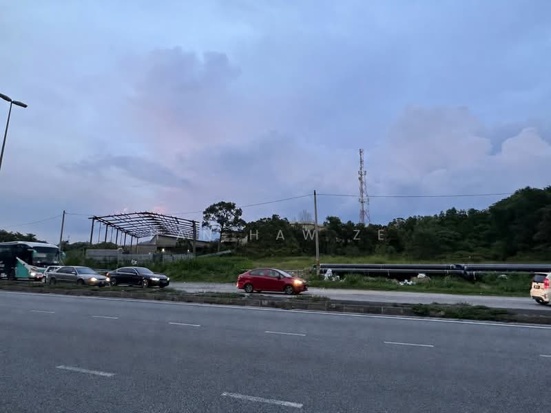 Commercial Land for Rent in Semenyih (Selangor) - Han Haw Ze - Exterior - PropertyGuru.com.my