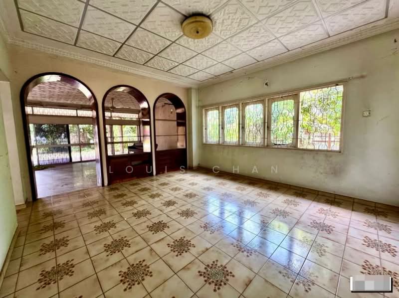 Bungalow for Sale in Klang (Selangor) - Louis Chan - Living Room - PropertyGuru.com.my