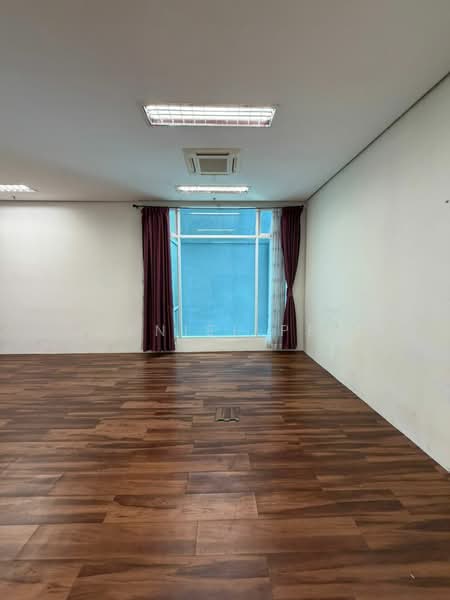 Office for Rent in KLCC (KL City Centre) - Daniel pee - Interior - PropertyGuru.com.my