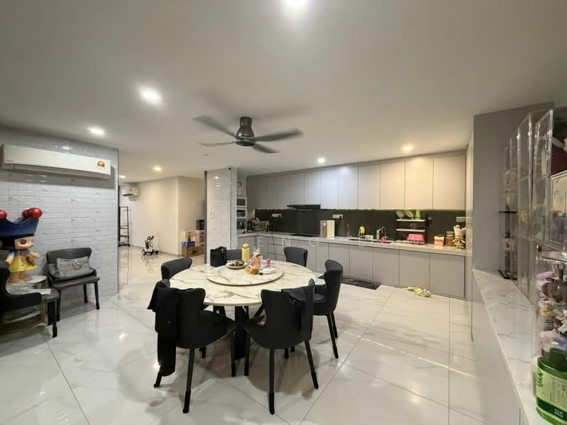 Rumah Teres 2 Tingkat untuk Dijual di Taman Bukit Maluri (Kepong) - Kim Meng Lew - Kitchen - PropertyGuru.com.my