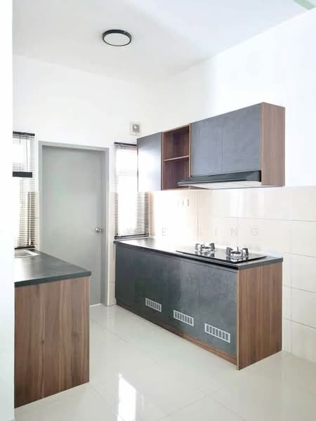 Servis Apartment untuk Disewa di TR Residence - Frankie Sing - Kitchen - PropertyGuru.com.my