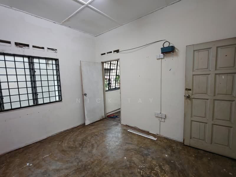 Kedai untuk Disewa di Taman Sentosa (Johor Bahru) - Nick Tay - Interior - PropertyGuru.com.my