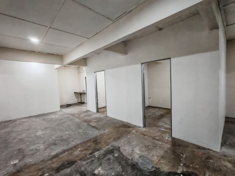 Kedai untuk Disewa di Taman Sentosa (Johor Bahru) - Nick Tay - Interior - PropertyGuru.com.my