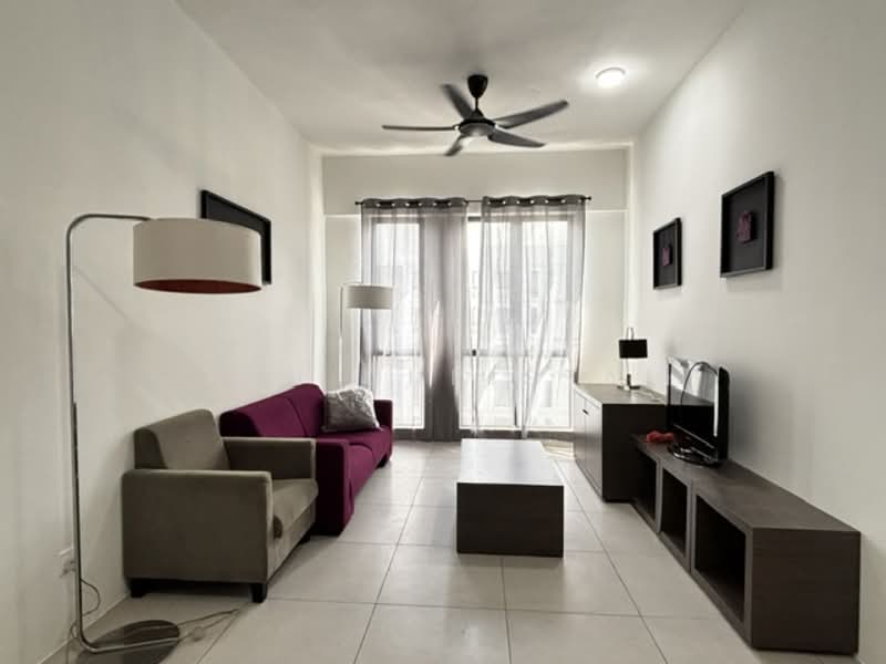 Servis Apartment untuk Disewa di The Glen - Toh Christal - Living Room - PropertyGuru.com.my