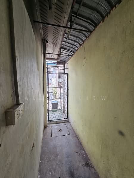 1-storey Terraced House for Sale in Senai (Johor) - Albert Liew - Corridor - PropertyGuru.com.my