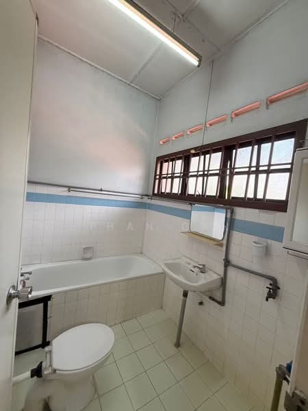 Rumah Berkembar untuk Dijual di Taman Sentosa (Johor Bahru) - Ethan Gan - PropertyGuru.com.my