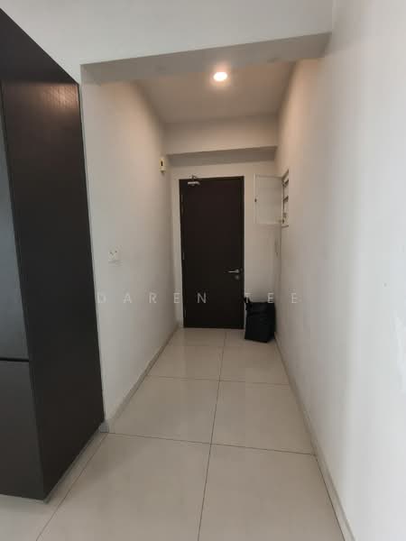 Condominium for Rent at Royal Strand @ Country Garden Danga Bay - Daren Tee - Corridor - PropertyGuru.com.my
