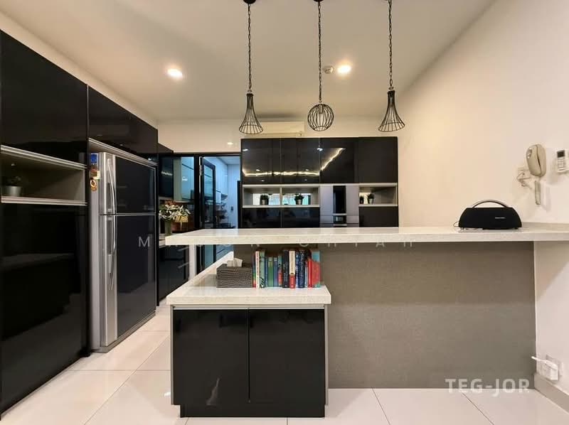 3-storey Terraced House for Sale in Duta Villa (Setia Alam) - Mason Chiah - PropertyGuru.com.my
