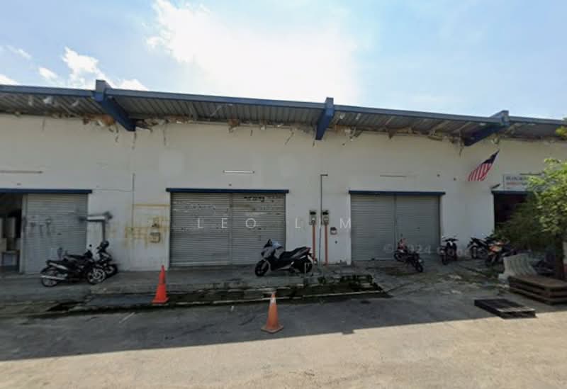 Kilang untuk Dijual di Taman Bukit Serdang (Seri Kembangan) - Leo Lim - Exterior - PropertyGuru.com.my
