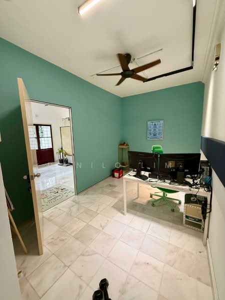Rumah Teres 2 Tingkat untuk Dijual di Alam Damai (Cheras) - Danilo Lim - PropertyGuru.com.my