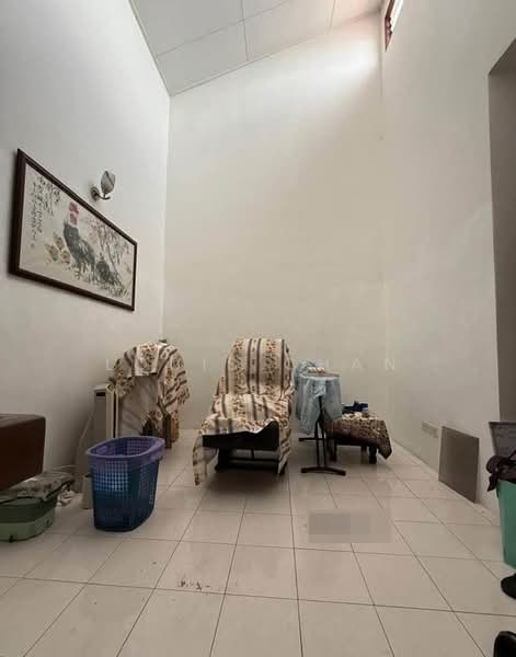2-storey Terraced House for Sale in Setia Impian (Setia Alam) - Louis Chan - Living Room - PropertyGuru.com.my