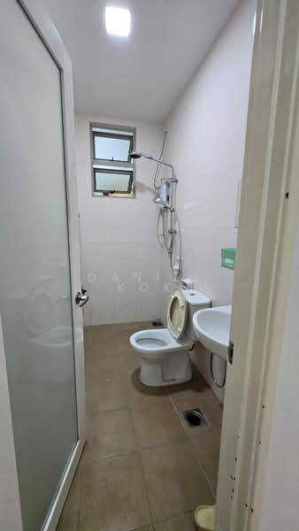 Rumah Berkembar untuk Dijual di Ambang Botanic (Klang) - Daniel Kok - Bathroom - PropertyGuru.com.my