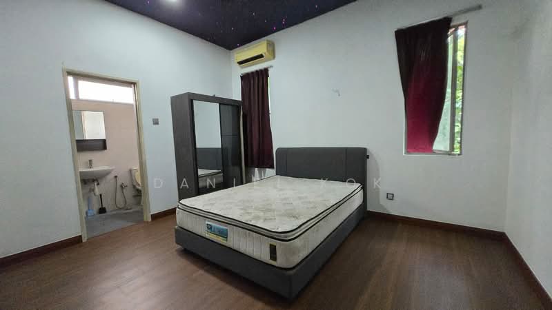 Rumah Berkembar untuk Dijual di Ambang Botanic (Klang) - Daniel Kok - Bedroom - PropertyGuru.com.my