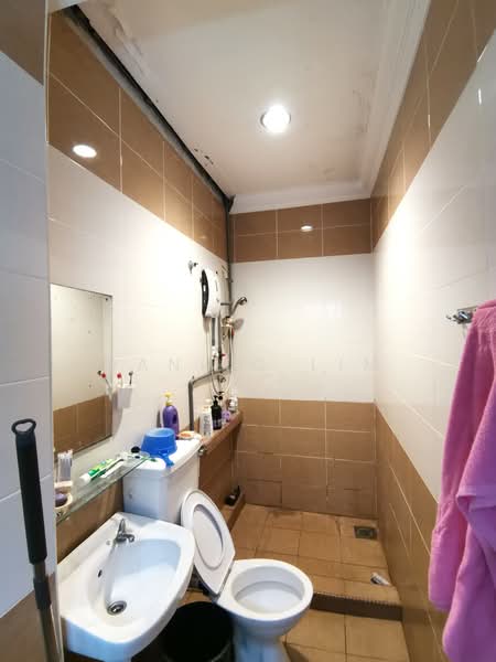 2-storey Terraced House for Sale in Alam Damai (Cheras) - Danilo Lim - PropertyGuru.com.my