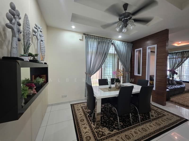 Rumah Kluster untuk Dijual di Iskandar Puteri (Nusajaya) (Johor) - Albert Liew - Dining Room - PropertyGuru.com.my
