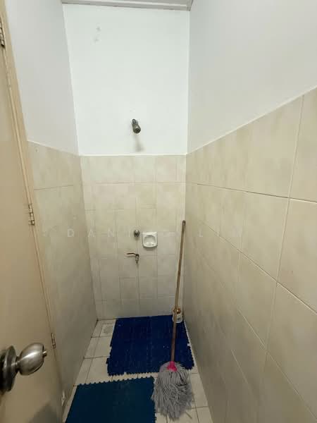 2-storey Terraced House for Sale in Alam Damai (Cheras) - Danilo Lim - PropertyGuru.com.my
