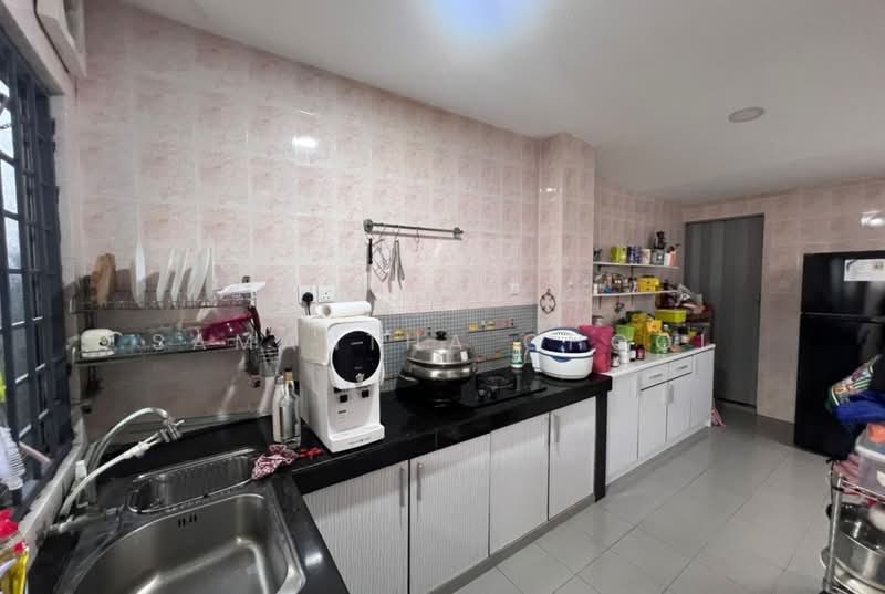 Rumah Teres 2 Tingkat untuk Dijual di Usj 11 (Subang Jaya) - Samantha Chooi - Kitchen - PropertyGuru.com.my