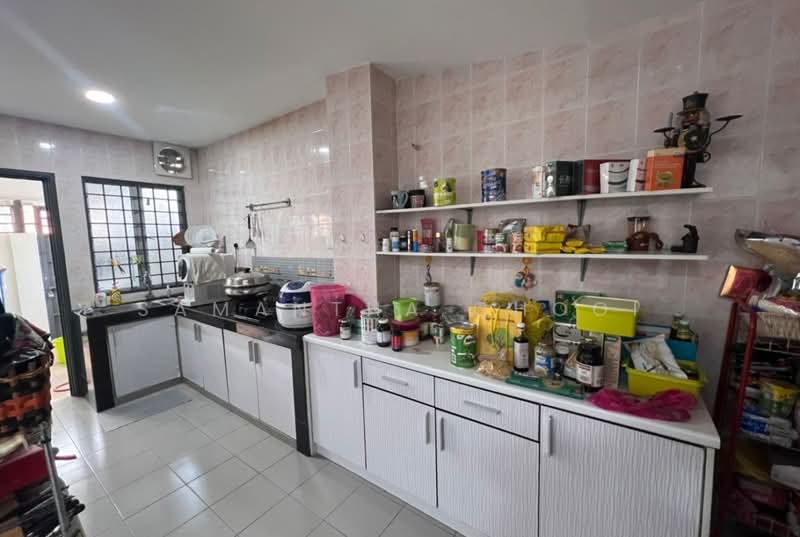 Rumah Teres 2 Tingkat untuk Dijual di Usj 11 (Subang Jaya) - Samantha Chooi - Kitchen - PropertyGuru.com.my