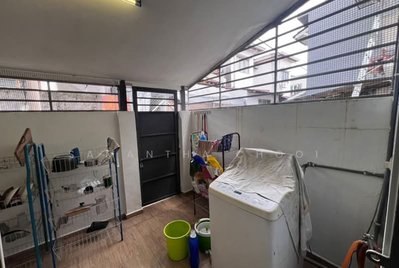 Rumah Teres 2 Tingkat untuk Dijual di Usj 11 (Subang Jaya) - Samantha Chooi - Balcony - PropertyGuru.com.my