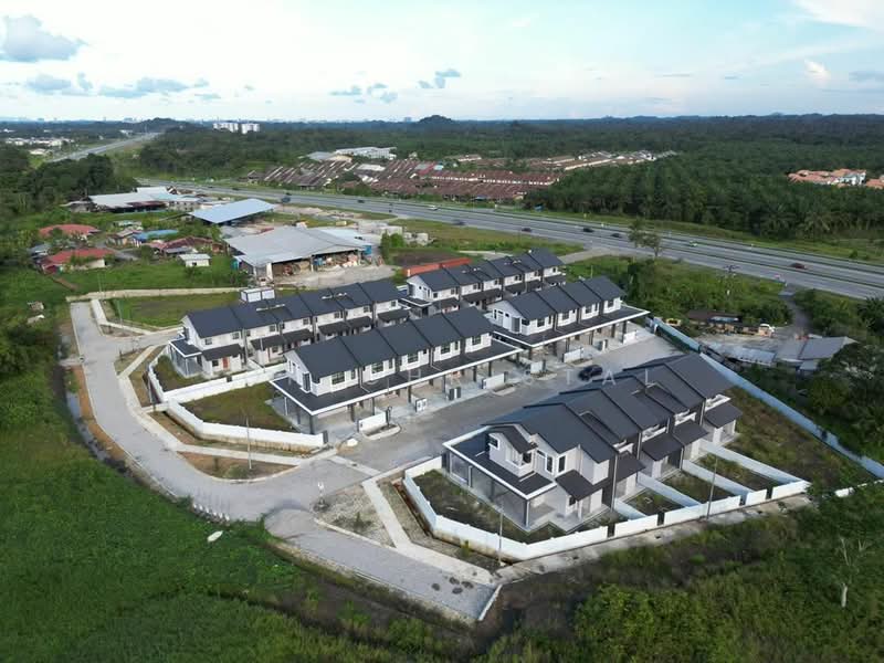 Rumah Teres 2 Tingkat untuk Dijual di Kuching (Sarawak) - Toh Christal - Exterior - PropertyGuru.com.my