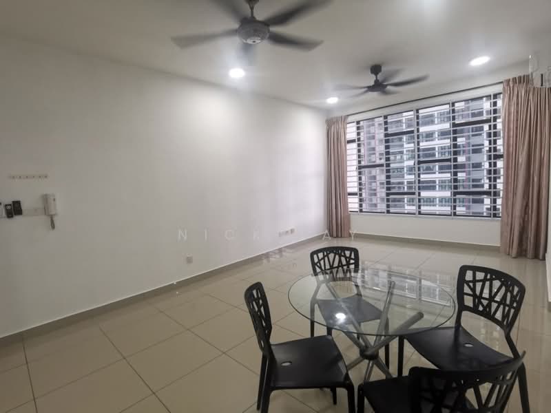Pangsapuri untuk Dijual di Austin Regency (Pangsapuri Austin Perdana) - Nick Tay - Living Room - PropertyGuru.com.my
