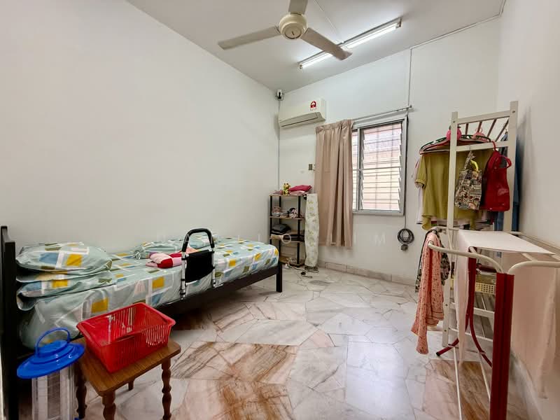 Rumah Teres 2 Tingkat untuk Dijual di Alam Damai (Cheras) - Danilo Lim - PropertyGuru.com.my