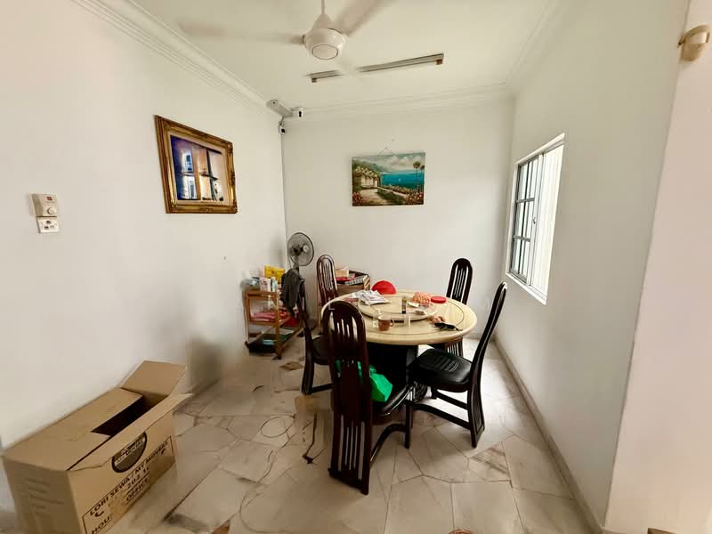 Rumah Teres 2 Tingkat untuk Dijual di Alam Damai (Cheras) - Danilo Lim - PropertyGuru.com.my